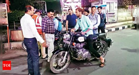 Chhatrapati Sambhajinagar 600 Fined For Modified Bike Silencers In Sambhajinagar Aurangabad