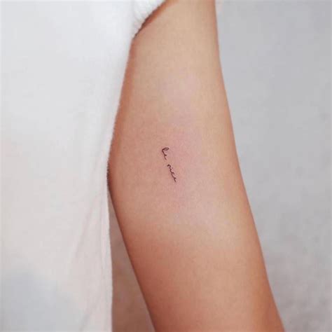 Minimalist Tattoo Women Minimalisttattoos Tatuajes Ntimos Tatuajes