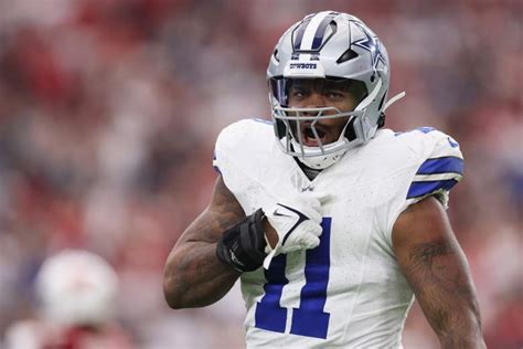 Cowboys' Micah Parsons Joins Hall of Fame Company With Sack Mark