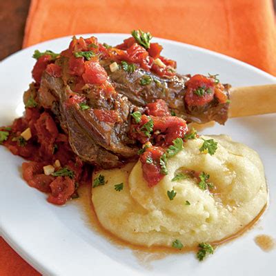 GOOD FOODIE: Rosemary Braised Lamb Chops