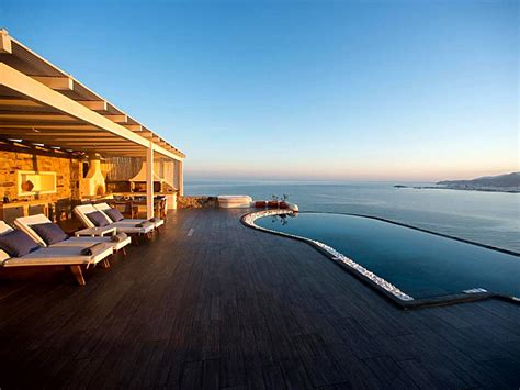 Top 20 Villas with Private Pool in Greek Islands