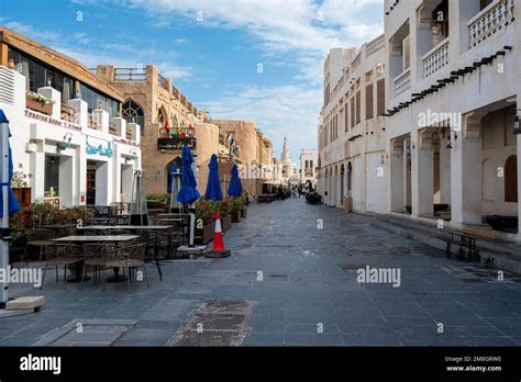 Souq Waqif Es Un Zoco En Doha En El Estado De Qatar El Souq Es