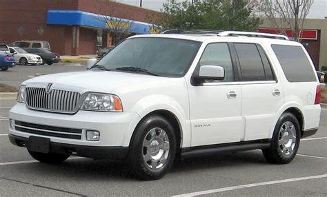 2005 Lincoln Navigator - Information and photos - MOMENTcar