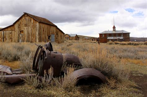 Bodie State Historic Park – Tales of a vanlife couple