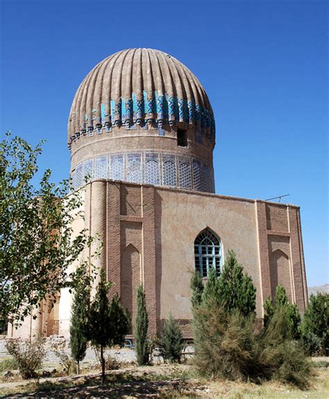 Domed Mausoleum Free Stock Photos Images And Pictures Of Domed Mausoleum