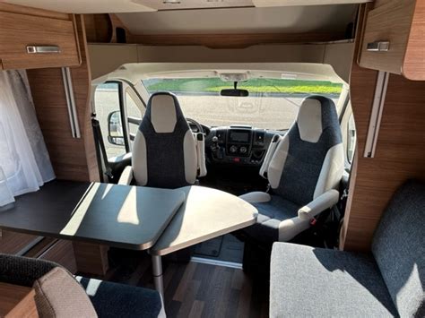 Weinsberg Cara Suite Me Enkele Bedden Euro Camper