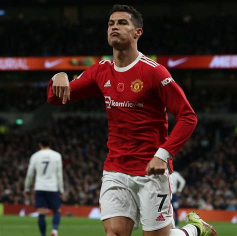 Premier League Man Utds Ronaldo Breaks All Time Fifa Record With Hat