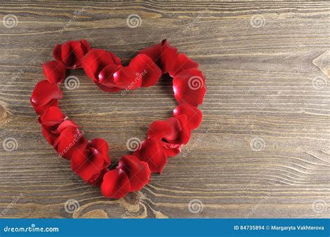 Petals In A Heart Shape The Numbers For The Calendar Royalty Free