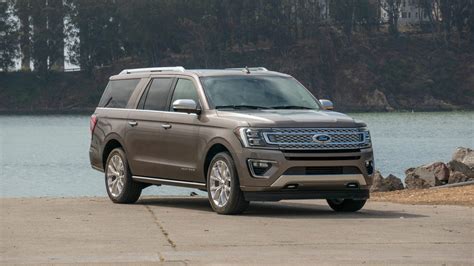 2019 Ford Expedition Max Platinum: Large scale meets upscale - CNET