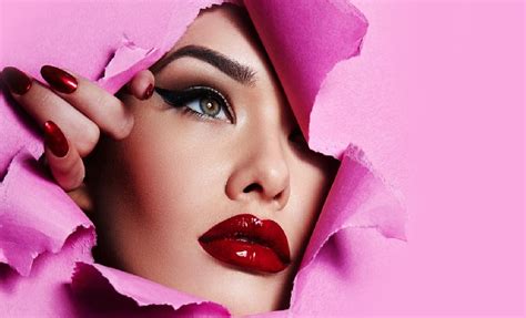 Cosmetic News | Transformative Trends in Beauty | New Laboratories ...