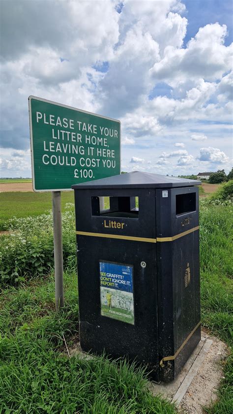 Saw this in a lay-by on my drive home today. : r/CasualUK