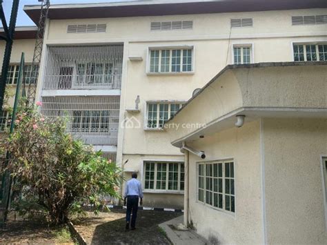 For Sale: Golf Club, House, Behind Ikoyi Golf Club, Ikoyi, Lagos ...