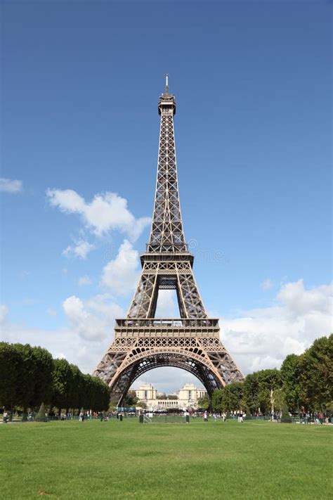 Eiffel Tower Side View Stock Photo Image Of High Champ 8134800