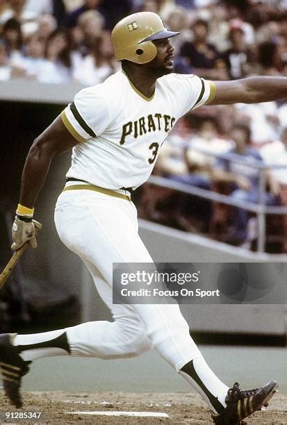 Dave Parker Baseball Player Photos And Premium High Res Pictures