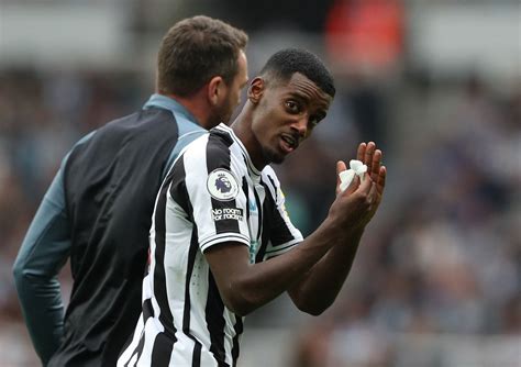 Newcastle: Alexander Isak is 'unplayable' on his day