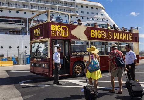 Transport Pass: Miami Bus Tour - Multiple stops - 1 or 2-day pass