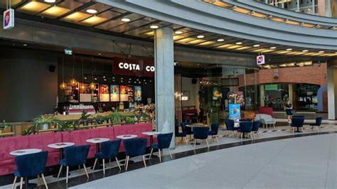 COSTA COFFEE cafe Poznań Półwiejska 42 Restaurant reviews