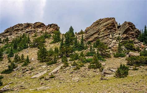 Hiking Trails with Mountain Range Views Near Denver Colorado