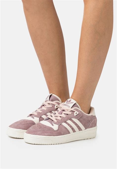 Adidas Originals Rivalry Low Sneaker Low Oxideecru Tinthalo Blush