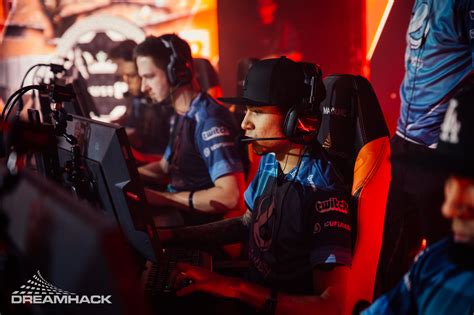 Luminosity Moves Hen To Cs Go Team S Bench Dot Esports