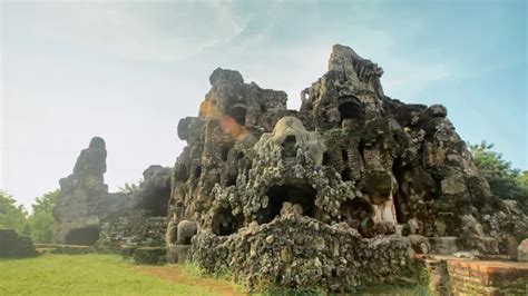 Mengenal Keberagaman Cirebon Melalui 30 Destinasi Wisata Terbaik