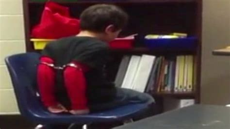 Child placed in handcuffs in Kentucky school - BBC News