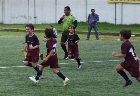 Sub 6 se destaca en Torneo Interescolar de Fútbol Torremar