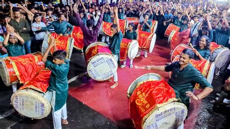 Vadan Ek Kala Dhol Tasha Pathak Tardeo Cha Raja Padya Pujan