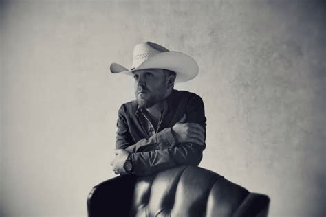 Justin Moore On New Album ‘stray Dog Keeping It Country And Taking