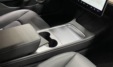 First Look At The New Tesla Model Center Console Drive Tesla