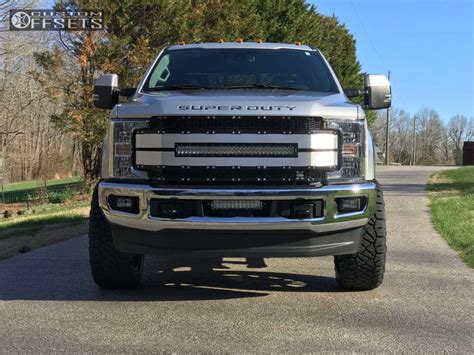 Ford F Super Duty With X Hostile Gauntlet And