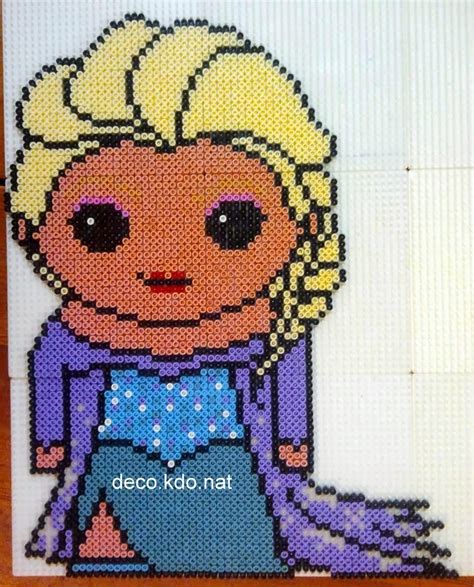 Perles Hama Elsa De La Reine Des Neiges Frozen Diy Perler Beads