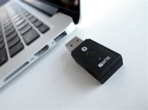 Multiprotocol dongle delivers powerful, long-range wireless