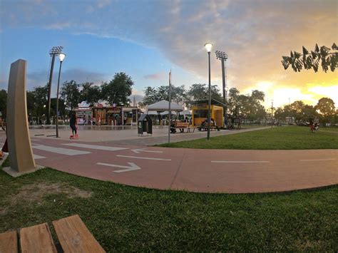 Parque La Rotonda Parque La Rotonda Portoviejo Manab Leyton