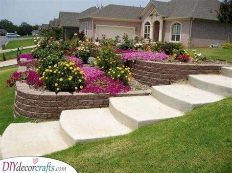 20 Sloped Front Yard Ideas On A Budget Magzhouse