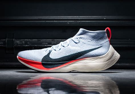 Nike Zoom VaporFly Elite Detailed Look | SneakerNews.com