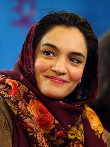 Hot Sexy Mitra Hajjar Bikini Pics