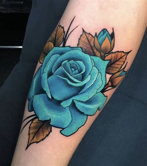 Tatuaje Flor Azul Circe Tattoo