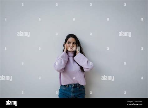 Les Mains Aux Oreilles Banque De Photographies Et Dimages à Haute