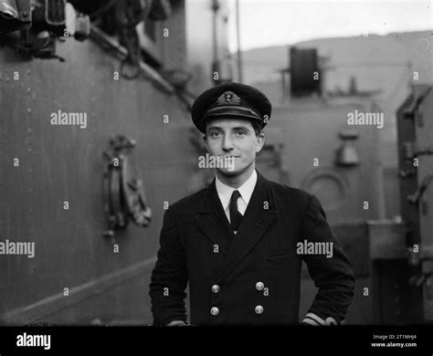 Portraits Of Submarine Captains And First Lieutenants 6 February 1943