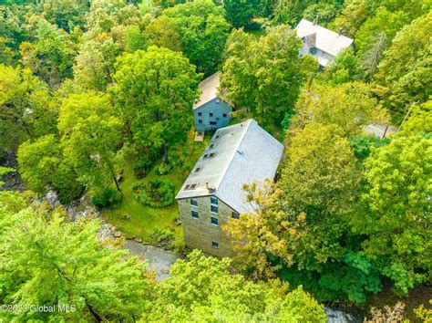 Circa 1835 Historic Stone Grist Mill For Sale Wmill Housecottagebarn