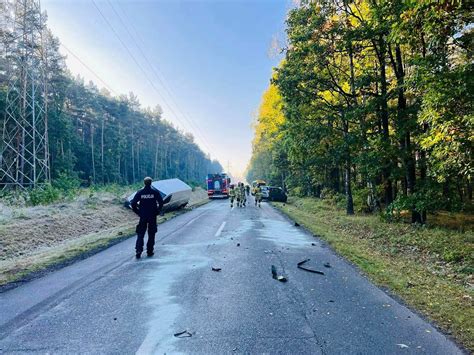 Widzisz Wypadek Drogowy Podpowiadamy Co Ci Wolno A Czego Nie Auto