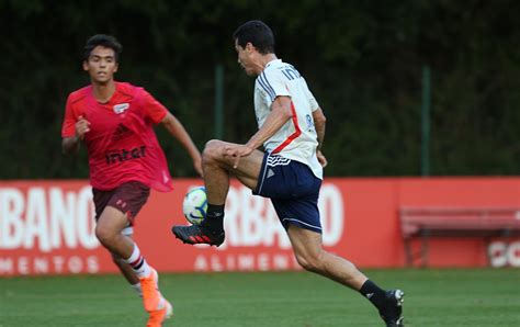 S O Paulo Fc On Twitter Elenco Intensifica Prepara O Para O Cl Ssico