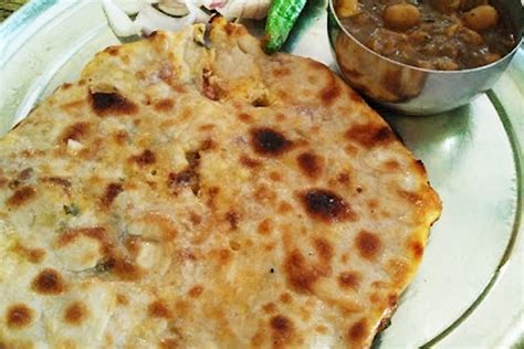 Where to Eat the Best Amritsari Kulcha in the World? | TasteAtlas