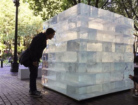 Seattle Ice Block – Studio711.com – Ben Martens