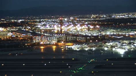 Harry Reid Airport shares parking updates as holiday travel continues