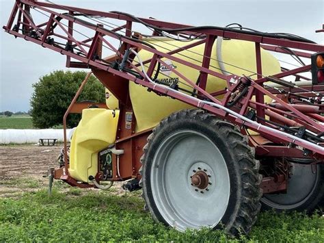 2006 Hardi Np1100 Pull Type Navigator Sprayer 1100 Gallon Tank 90