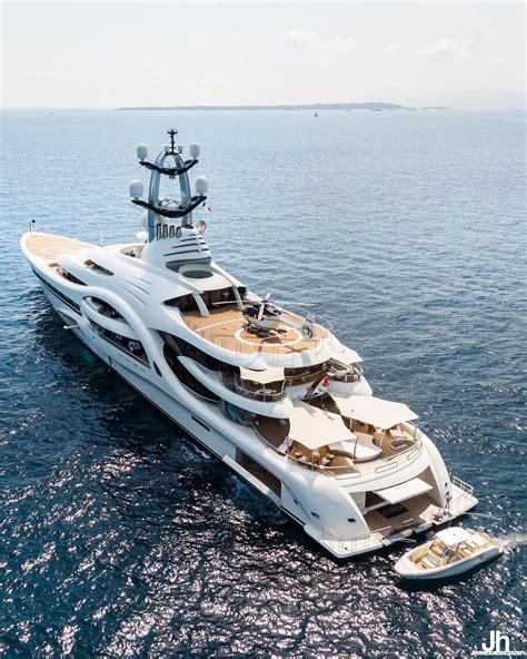 Owned By Dmitry Rybolovlev A Controversial Russian Billionaire Who