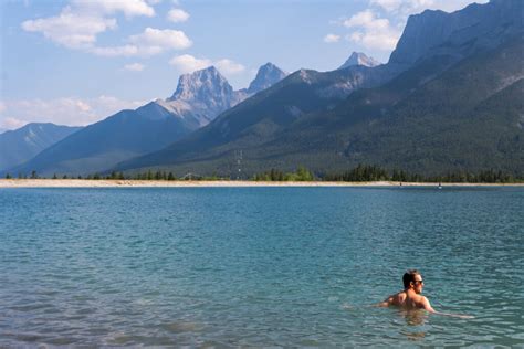 Tips For Visiting Rundle Forebay Reservoir in Canmore