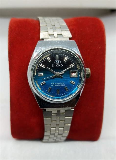 Jam Tangan Nikko Manual Winding Swiss Vintage Ladies Series Blue Dial Fesyen Pria Jam Tangan